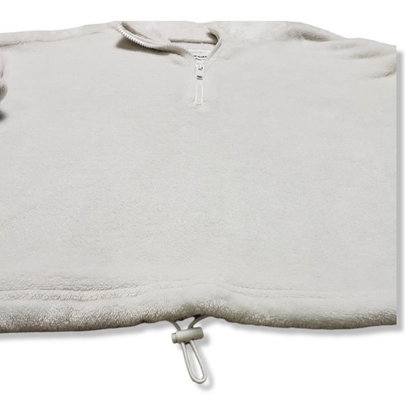Bluenotes Cropped Quarter Zip - Picture 5 of 9
